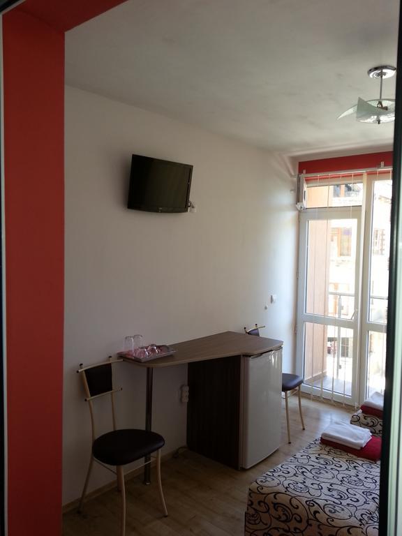 Guest House Nedelchevi Primorsko Oda fotoğraf